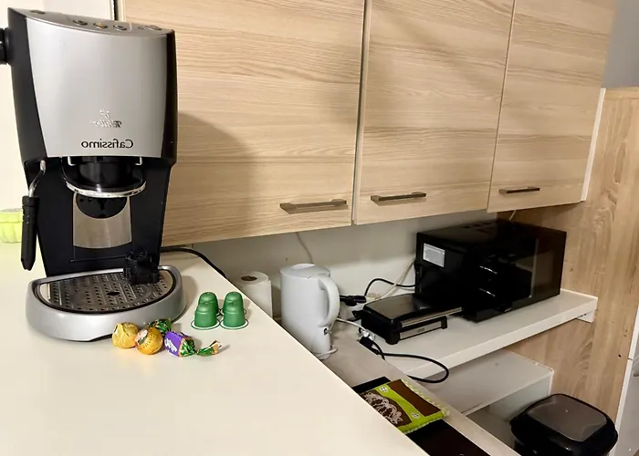 Old Town Apartment *